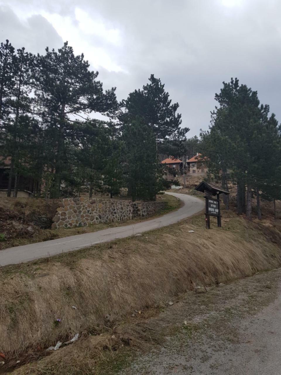 Divcibarski Konak Divcibare Bagian luar foto